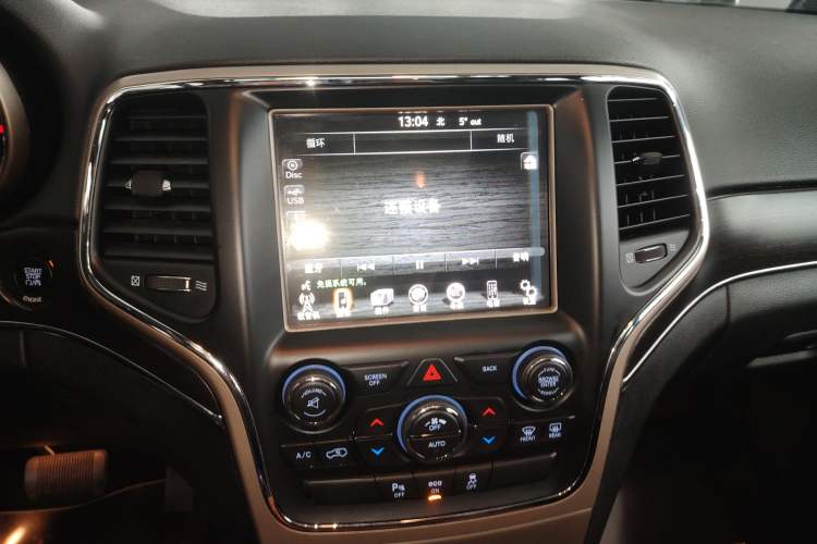 Used Jeep Grand Cherokee (Import) 2014 3.0L Comfort Navigation Edition
