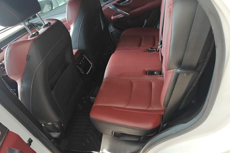 Used JETOUR X70 PLUS 2022 1.5T CVT Mountain 7-Seater