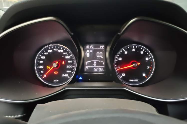 Used MG 6 2017 20T Automatic Luxury Smart Connect Version China V Standard Instrument Cluster
