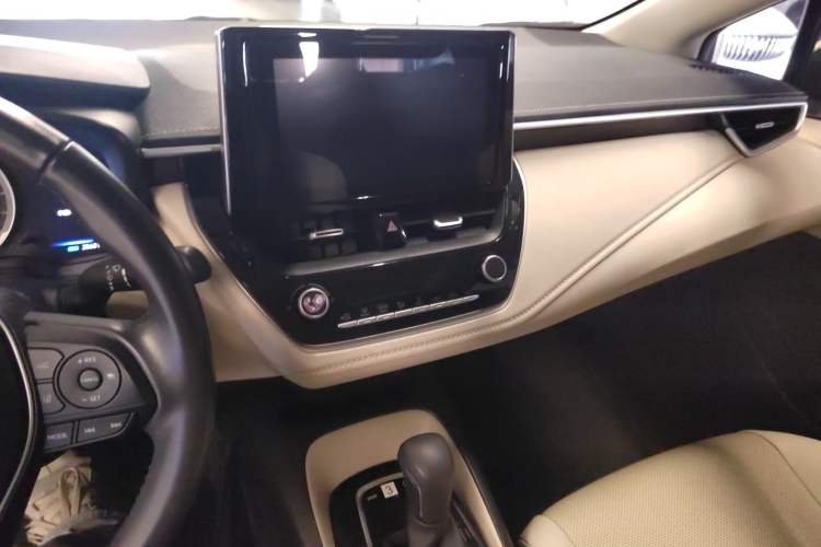 Used Toyota Corolla 2021 1.2T S-CVT Luxury Edition