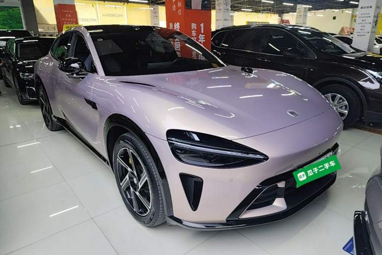 Used Xiaomi Auto YU7 2025 Ultra-Long Range Rear-Wheel Drive Version Front Right 45 Deg