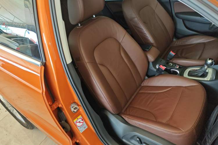 Used Audi Q3 2015 30 TFSI Comfort Model