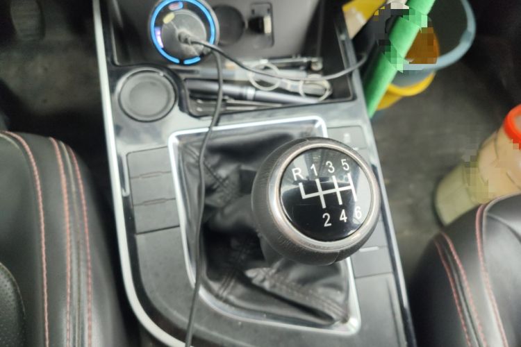 Used FORTHING Joyear X6 2017 Jingxiang Series 1.5T Manual Luxury Model
