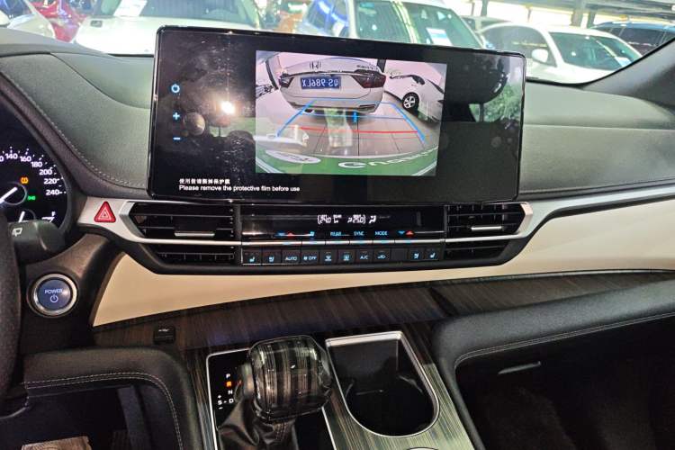 Used Toyota SIENNA 2021 2.5L Hybrid Premium Edition