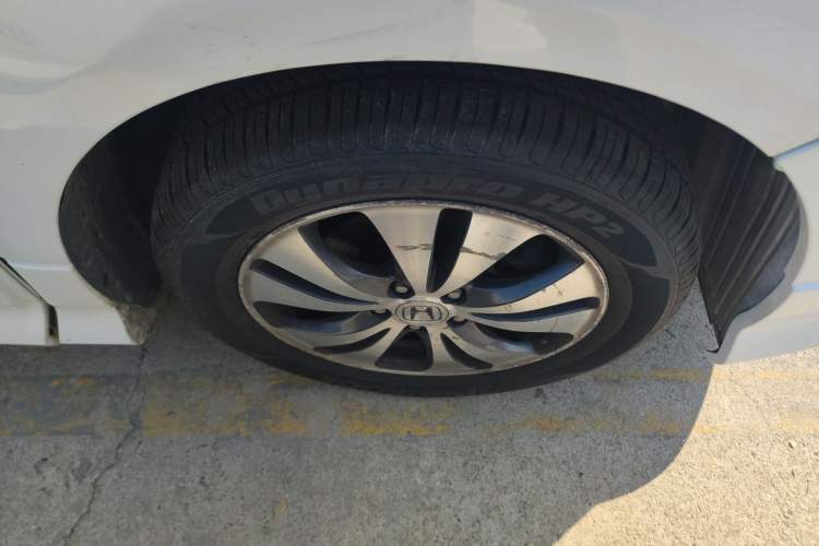 Used Honda Elysion 2012 2.4L VTi-S Prestige Edition Right Front Wheel Hub