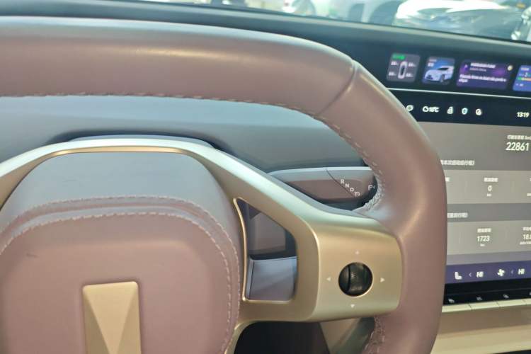 Used Avatr 12 2025 Ultra Extended-Range Edition
