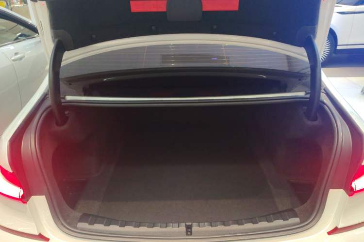 Used BMW 3 Series 2021 Restyled 325Li M Sport Package Trunk