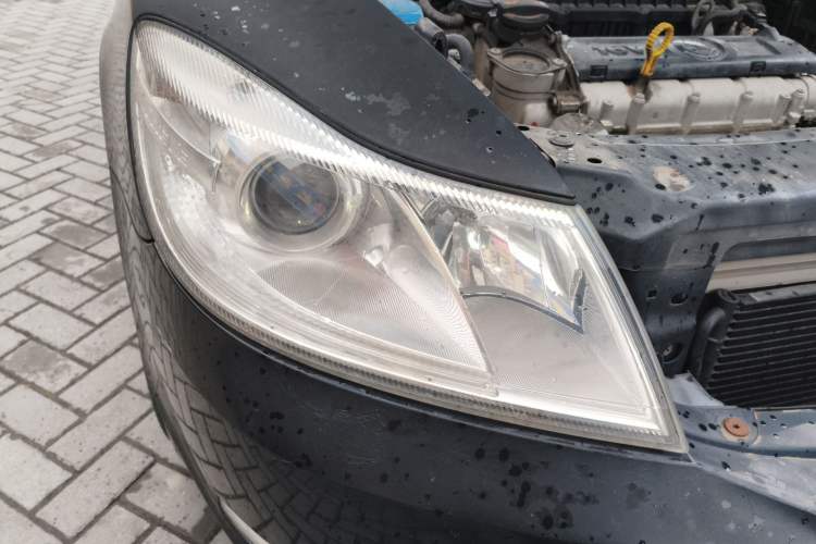 Used Skoda Octavia 2013 1.6L Automatic Yijie Edition Right Front Headlight