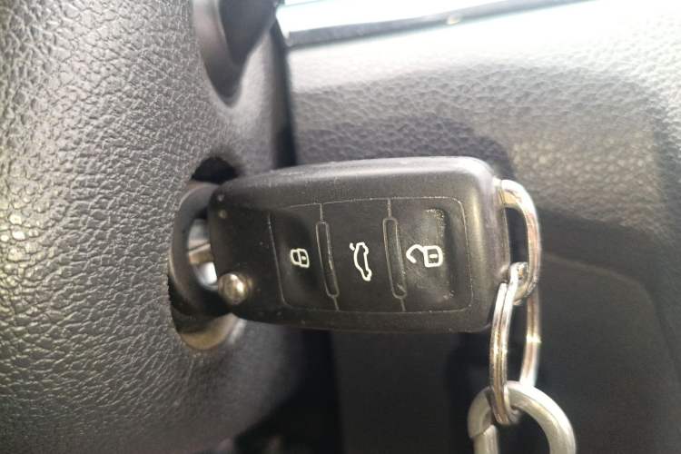 Used Volkswagen Bora 2016 1.6L Automatic Comfort Model Vehicle Key