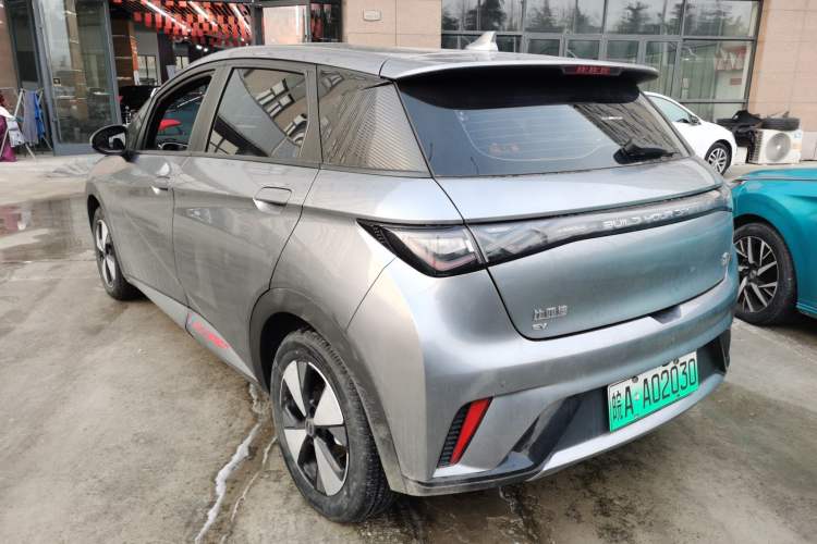 Used BYD Dolphin 2023 420 km Free Version
