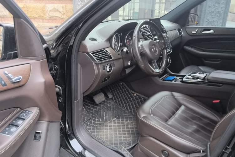 Used Mercedes-Benz GLE 2016 GLE 400 4MATIC
