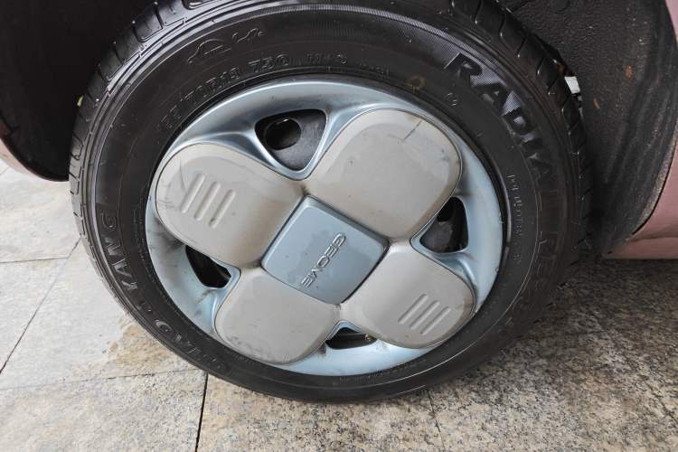 Used Geely Galaxy Panda 2023 Panda Mini 200km Endurance Bear
