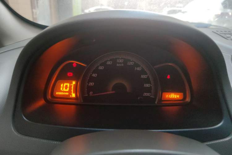 Used Chevrolet Sail 2013 Sedan 1.2L Manual Warm Edition
