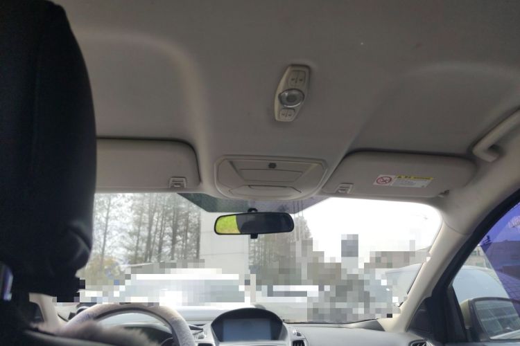 Used Ford Kuga 2015 1.5L GTDi Two-Wheel-Drive Comfort Model Headliner