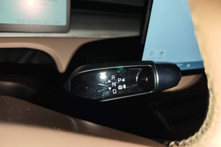 Used XPeng X9 2024 702 Ultra-Long Range Max