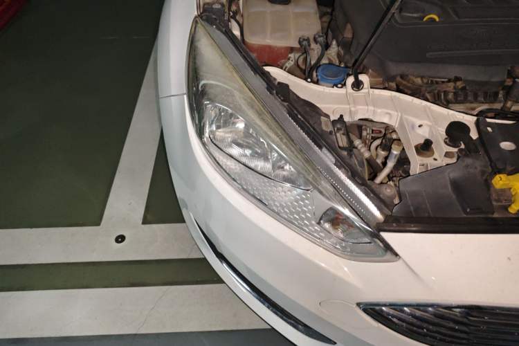 Used Ford Focus 2015 Sedan EcoBoost 180 Automatic Elite Model
