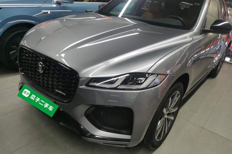 Used Jaguar F-PACE 2025 P250 R-Dynamic SE