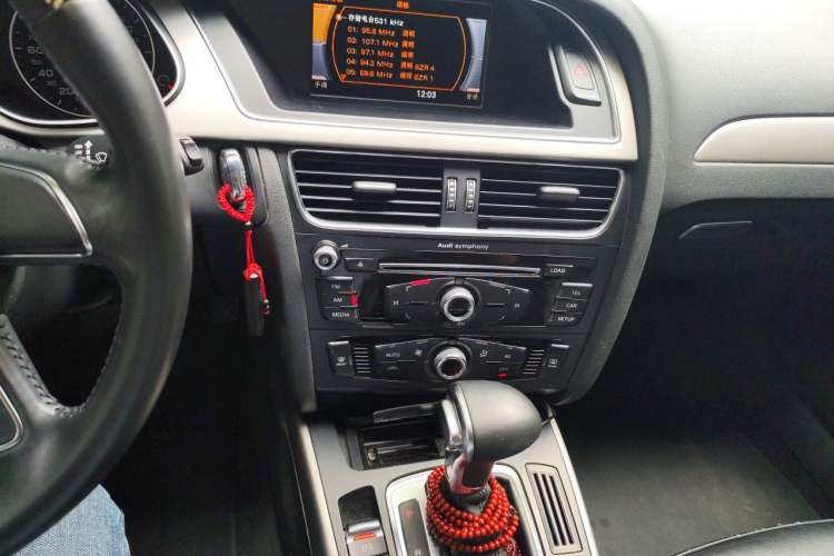 Used Audi A4L 2013 30 TFSI Automatic Comfort Model
