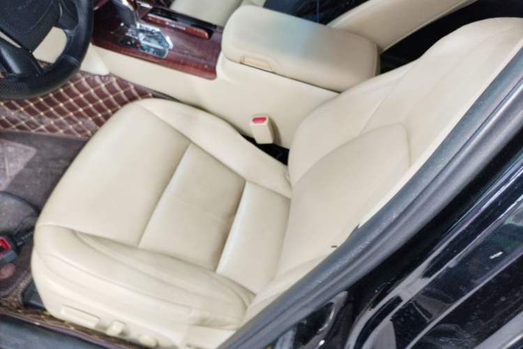 Used Toyota Crown 2015 2.0T Fashion Edition