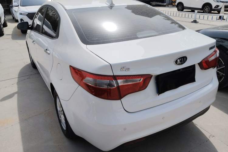 Used Kia K2 2012 Sedan 1.4L MT GLS Commemorative Edition Rear Left 45 Deg
