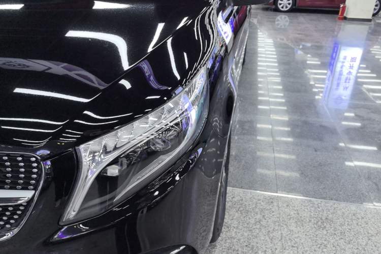 Used Mercedes-Benz V-Class 2020 V 260 L Long-wheelbase Luxury Edition