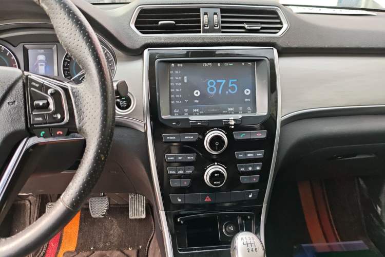 Used Haval H2 2014 1.5T Manual 4x4 Prestige Edition
