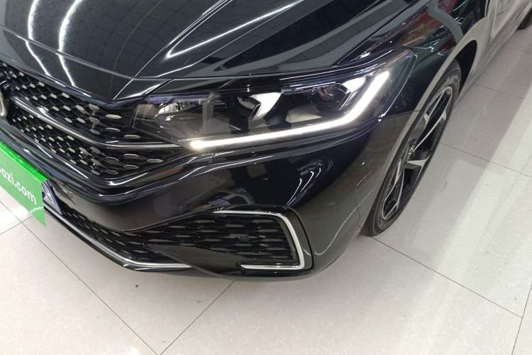 Used Volkswagen Passat 2024 380TSI Starry Dragon Edition Left Front Headlight