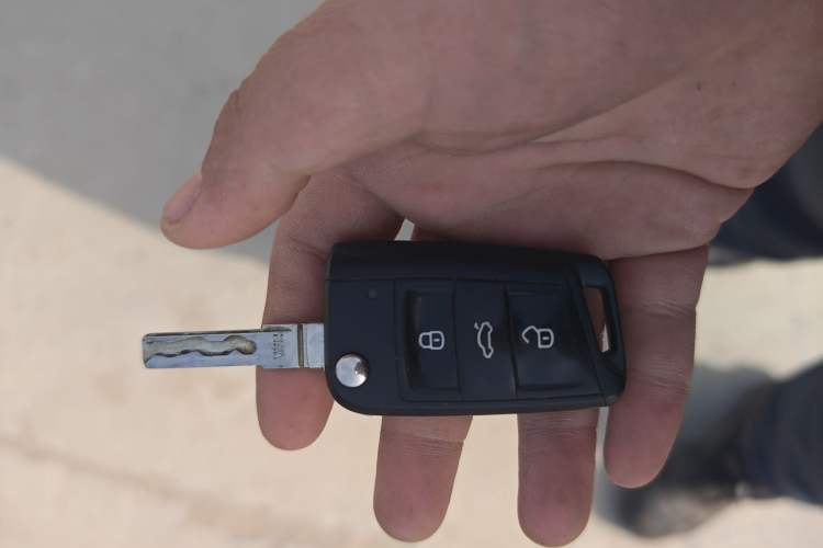 Used Skoda Octavia 2017 1.6L Manual Front-Wheel-Drive Version