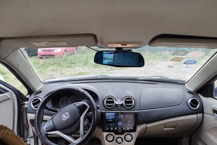 Used CHANGAN Alsvin V3 2012 1.3L Manual Comfort Version China IV Standard
