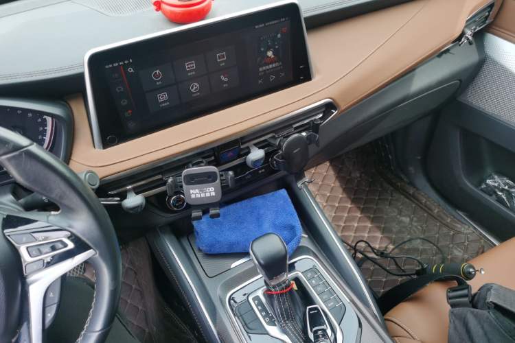 Used SAIC MAXUS D90 2017 2.0T Automatic Two-Wheel Drive - Uranus