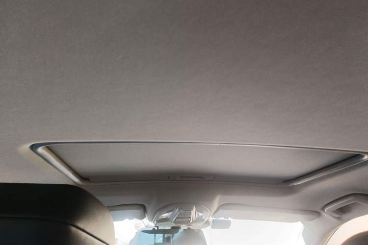 Used Baojun Valli 2021 1.5T Yili Pasture CVT Luxury Model
