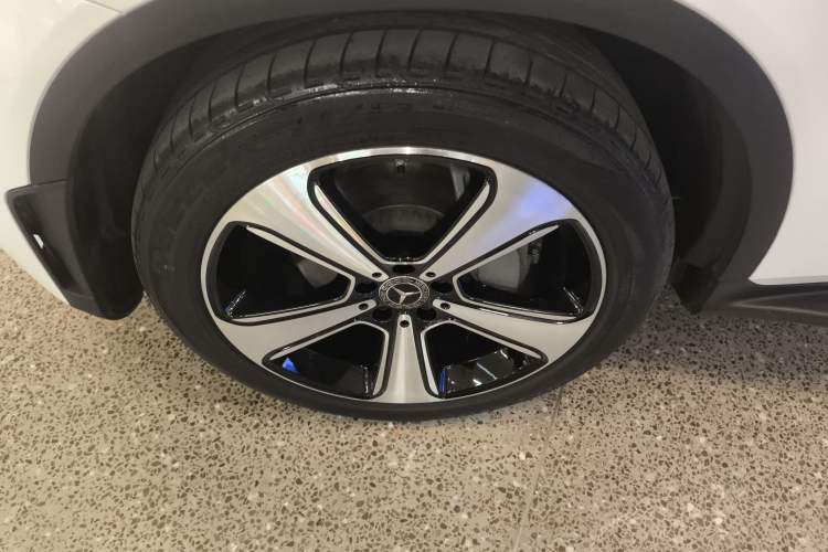 Used Mercedes-Benz GLC 2020 GLC 300 L 4MATIC Luxury Model