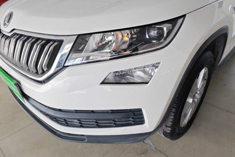 Used Skoda Kodiaq 2018 Facelifted TSI330 5-Seater Two-Wheel-Drive Standard Edition