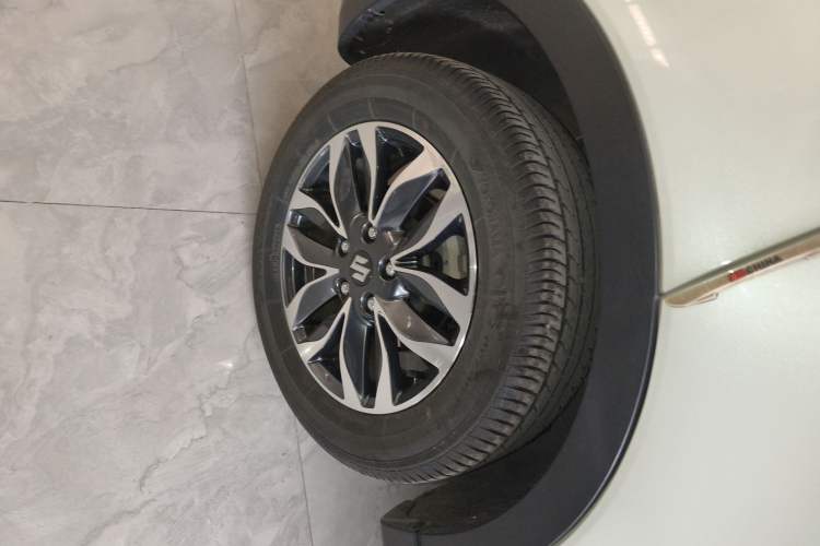 Used Suzuki Vitara S-Cross 2017 1.6L CVT Two-Wheel Drive Urban Advanced Model