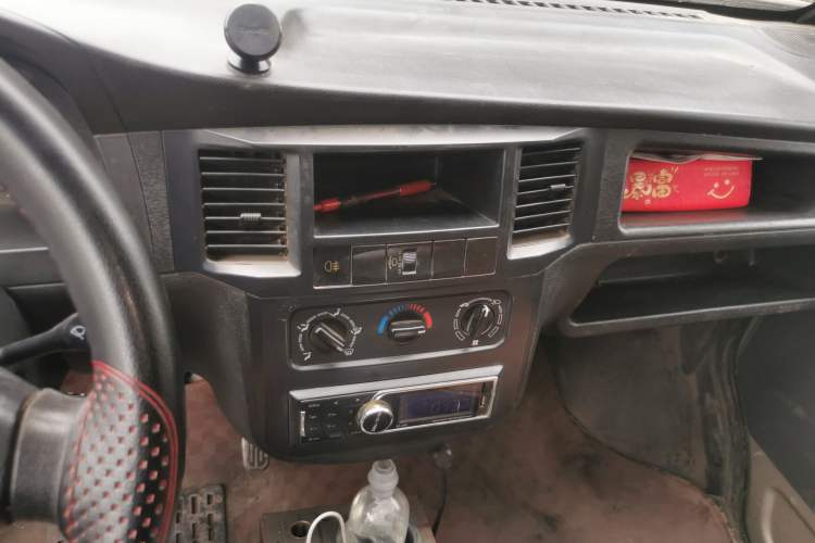 Used Wuling Zhiguang 2013 1.0L Base Version