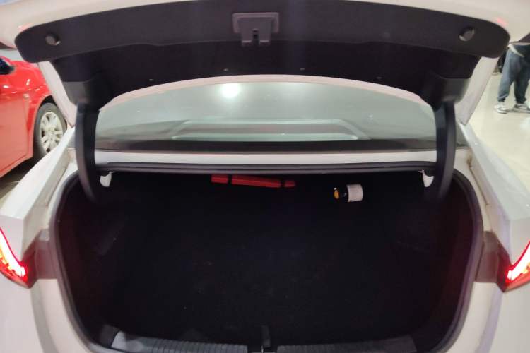 Used Roewe D7 2023 EV 510km Rear-Drive Flagship Edition
