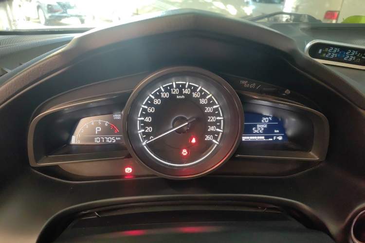 Used Mazda 3 Axela 2017 Sedan 1.5L Automatic Luxury Model Emission Standard China V Instrument Cluster