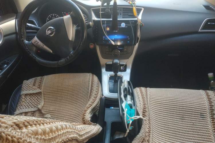 Used Nissan Sylphy 2014 1.6XV CVT Deluxe Edition
