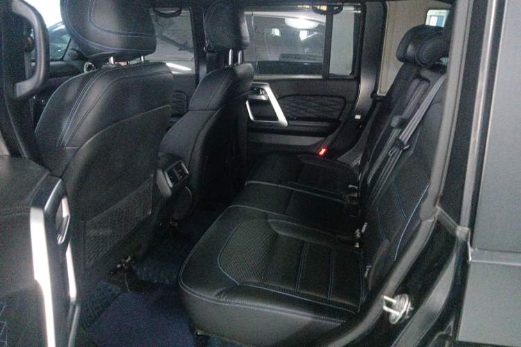 Used BAIC Off-Road BJ40 2021 2.0D Automatic Four-Wheel Drive Blade Hero Edition Adventurer Type Interior 4