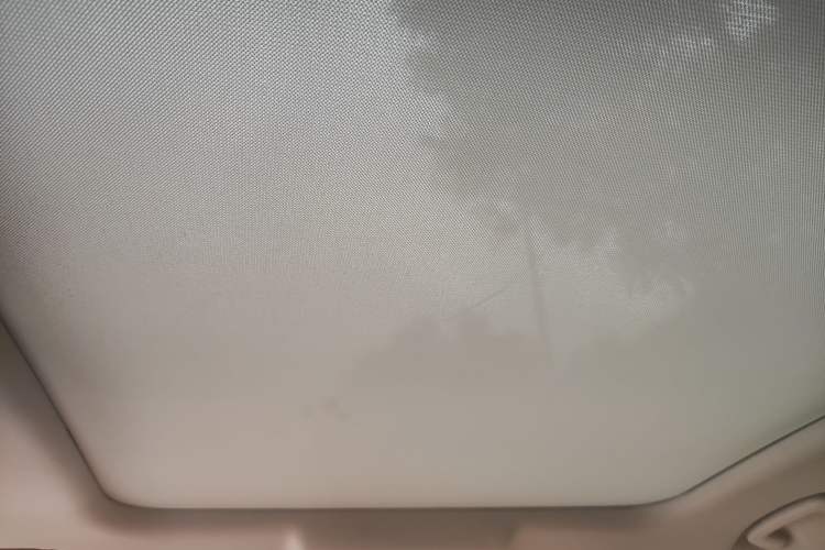 Used Land Rover Range Velar 2019 250 PS