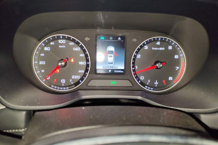Used Roewe i5 2019 1.5L Automatic 4G Connected Langhao Edition
