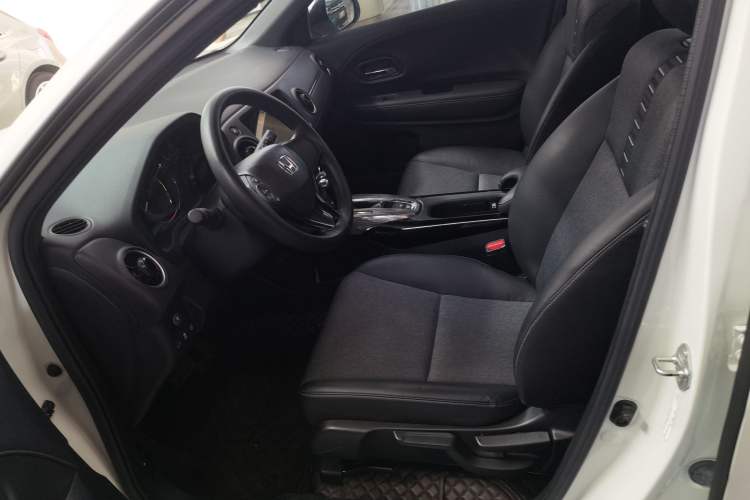 Used Honda XR-V 2021 220TURBO CVT Luxury Edition Left Front Seat