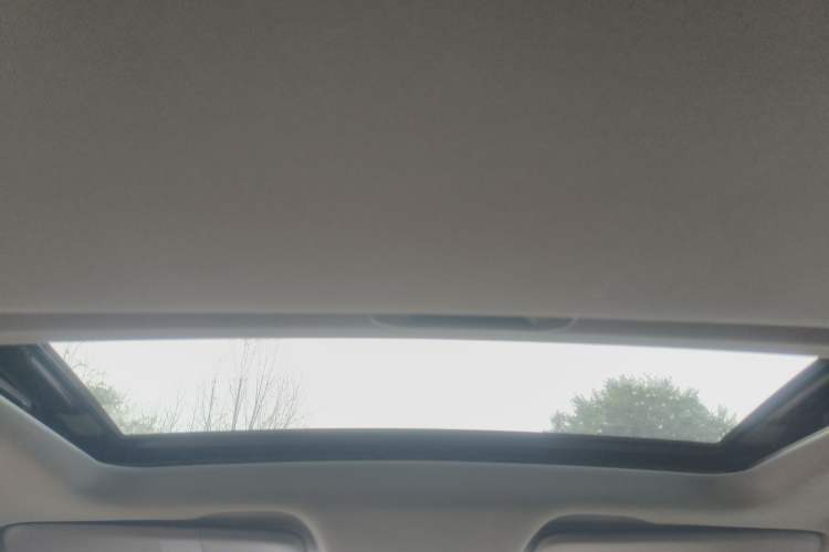 Used Dongfeng Aeolus Yixuan 2023 Mach Edition 1.5T Automatic Dream-Chasing Rider Version