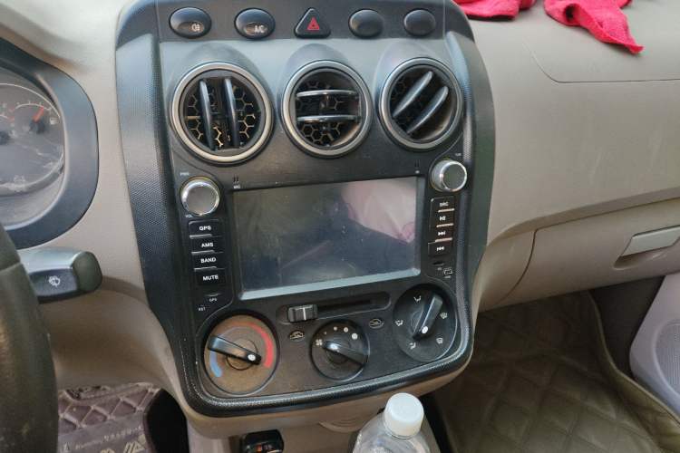 Used Wuling Hongguang 2013 1.2L S Comfort Model China IV Standard