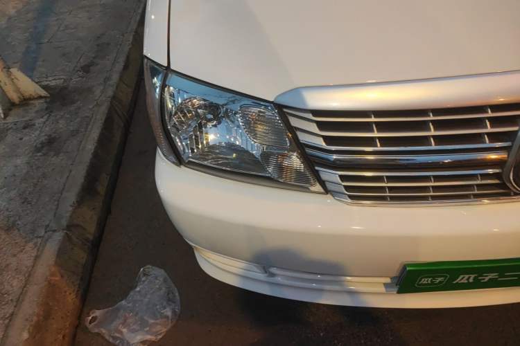 Used Jinbei Express 2018 2.0L Standard Version V19
