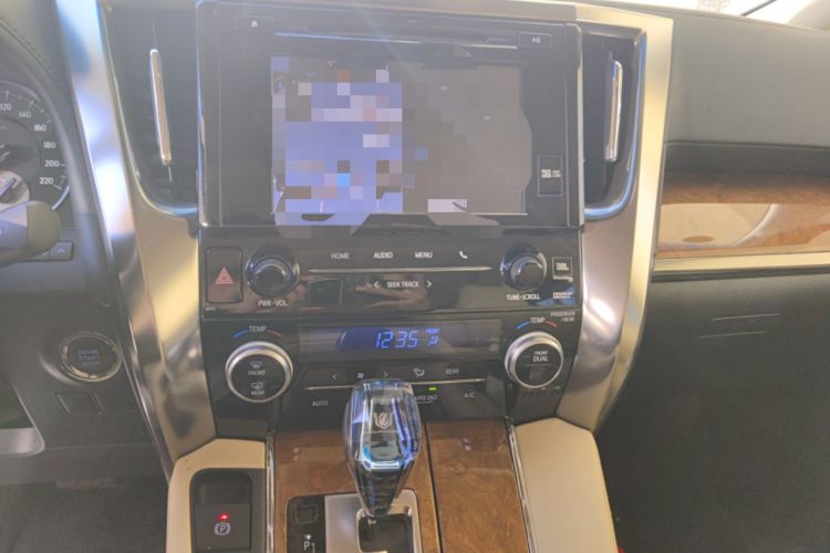 Used Toyota Alphard 2018 3.5L Prestige Edition
