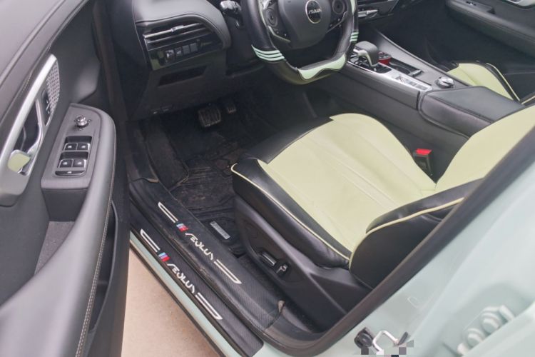 Used Dongfeng Aeolus Huge 2022 Mach Power 1.5T Dare-to-Drive Edition · Enjoyably悦
