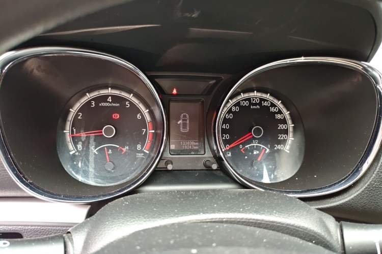 Used Venucia T70 2015 2.0L Manual RuiQu Version Instrument Cluster