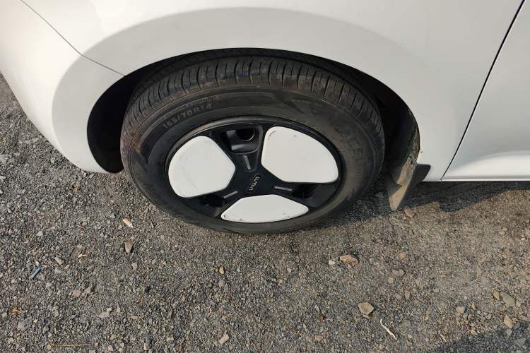 Used CHANGAN NEVO Lumin 2022 210km Sweet Edition Left Front Wheel Hub