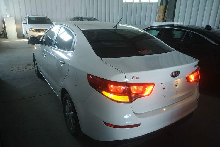 Used Kia K2 2015 Sedan 1.4L Automatic GLS